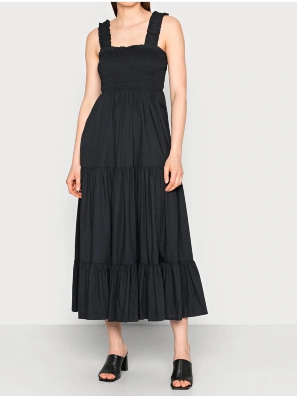 Abercrombie & Fitch Smocked
Bodice Maxi Dress - Picture 2 of 4